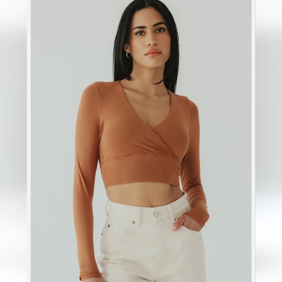 Olive Tree Bronze top - Picture 1 of 11